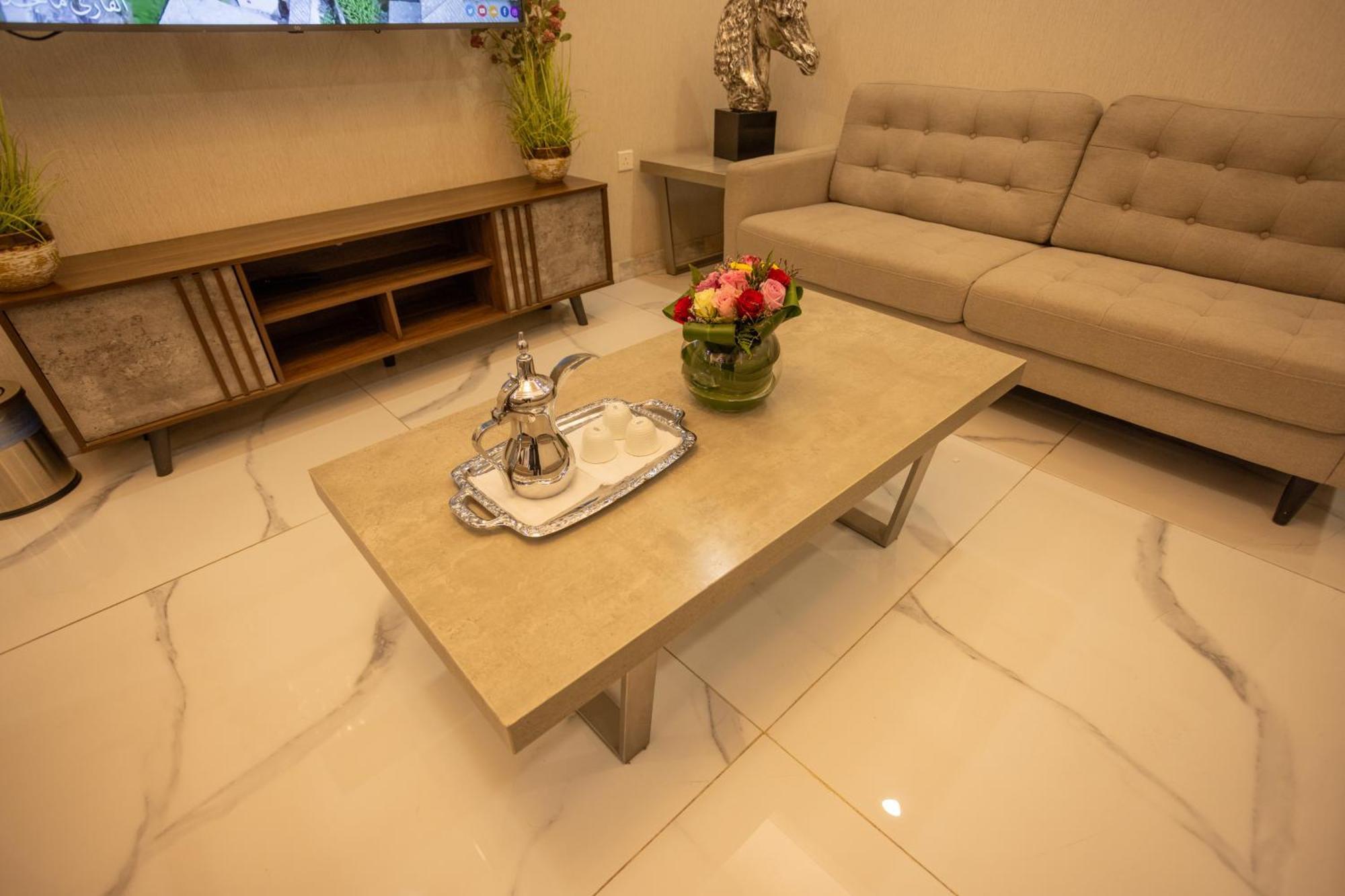 Laten Suites Andalus Mall Yidda Exterior foto